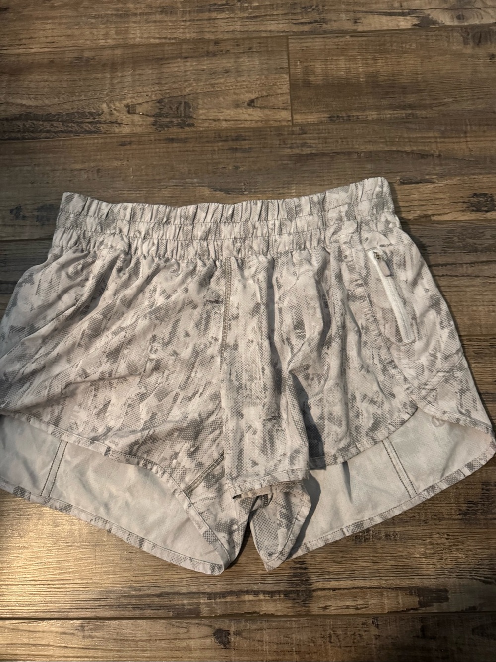 lululemon athletica Light Gray Printed Athletic Shorts